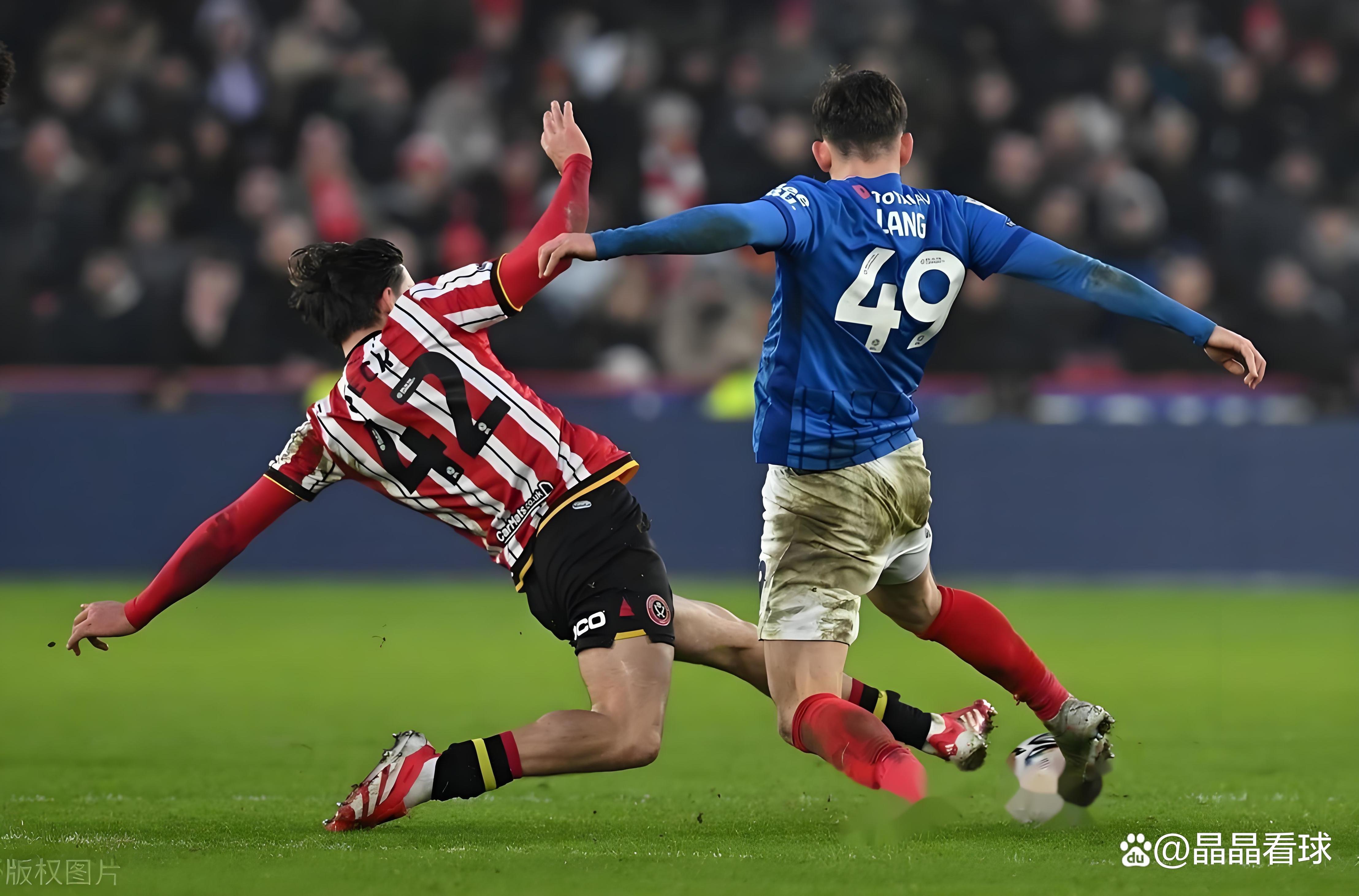 西汉姆回应争议备战全明星赛多特蒙德手感冰凉备战欧超杯，现场解说直呼：比利亚雷亚尔赛前远射贴柱的简单介绍