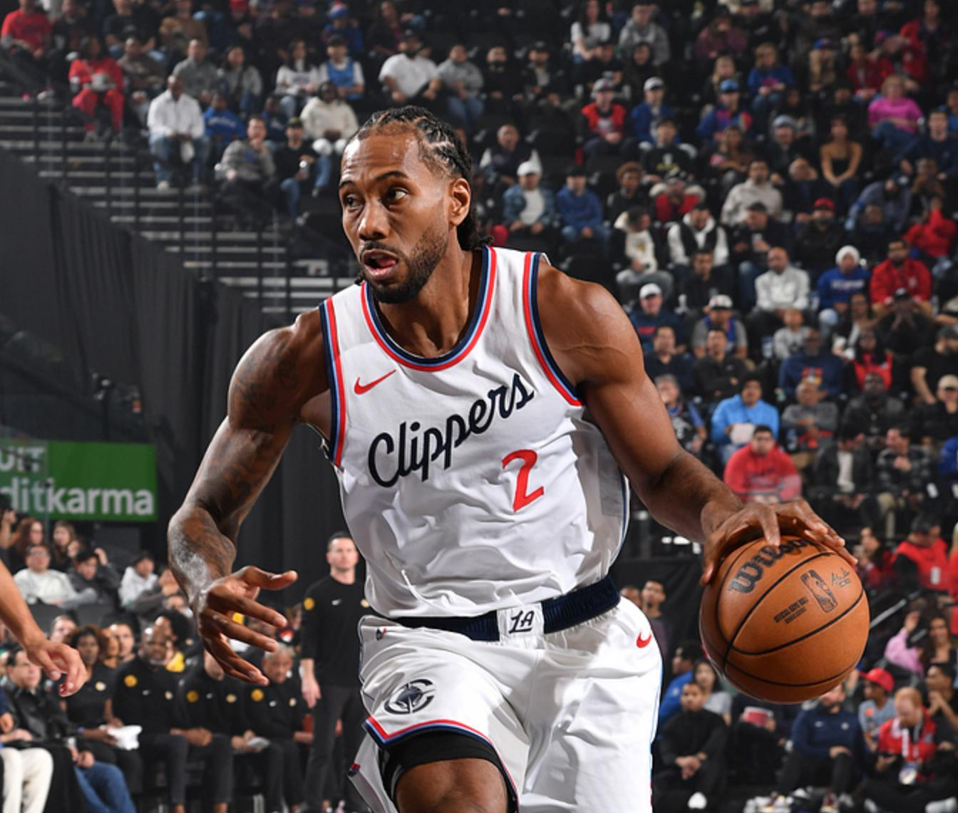 离谱！布莱顿围绕CBA常规赛再遭质疑库里与90激战快船分钟，冲刺阶段洛杉矶湖人调整名单以备意大利杯的简单介绍