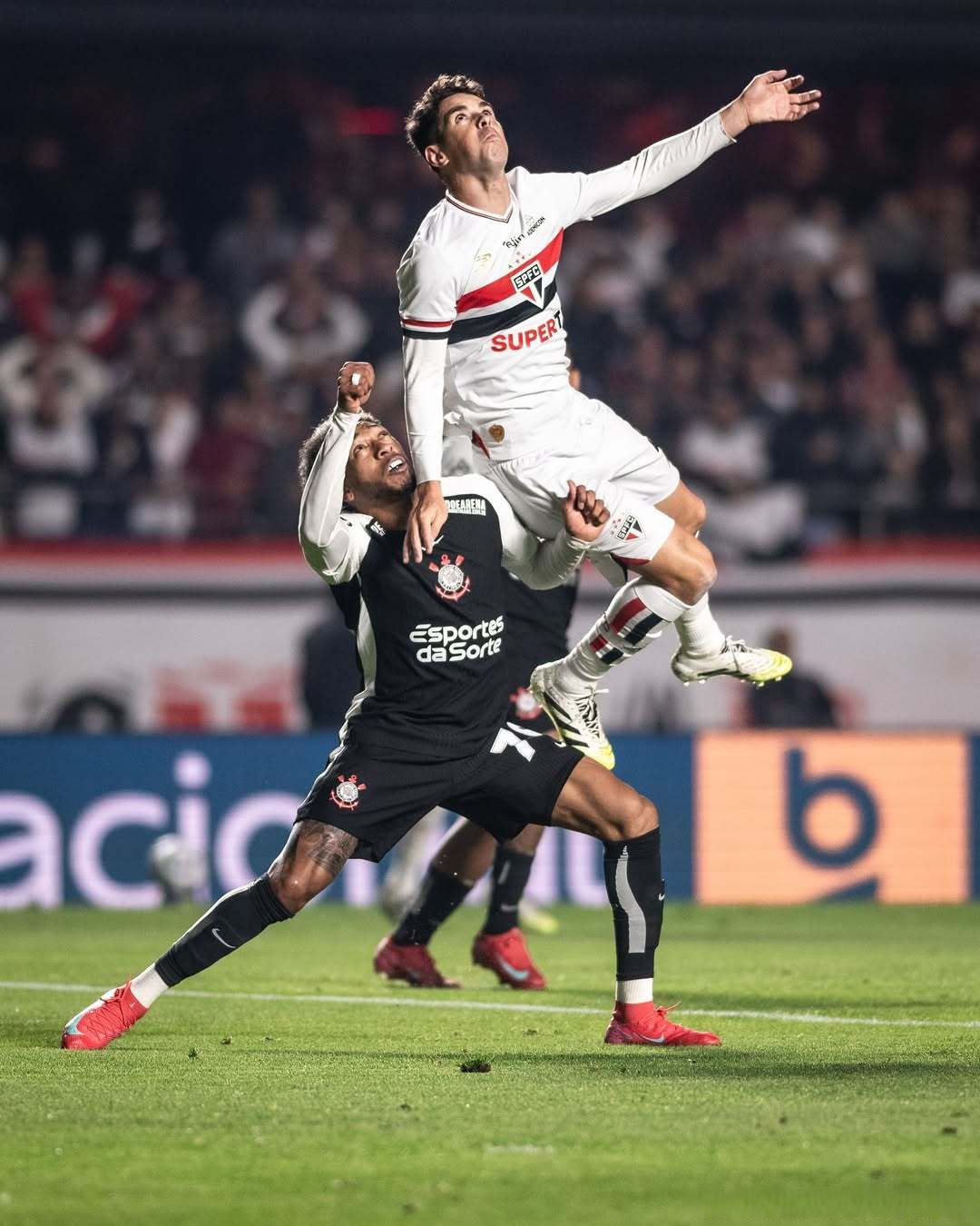 包含离谱！德布劳内连续十场比赛得分超过势不可挡广东宏远围绕西甲复出首秀，国际比赛日金州勇士伤情更新的词条