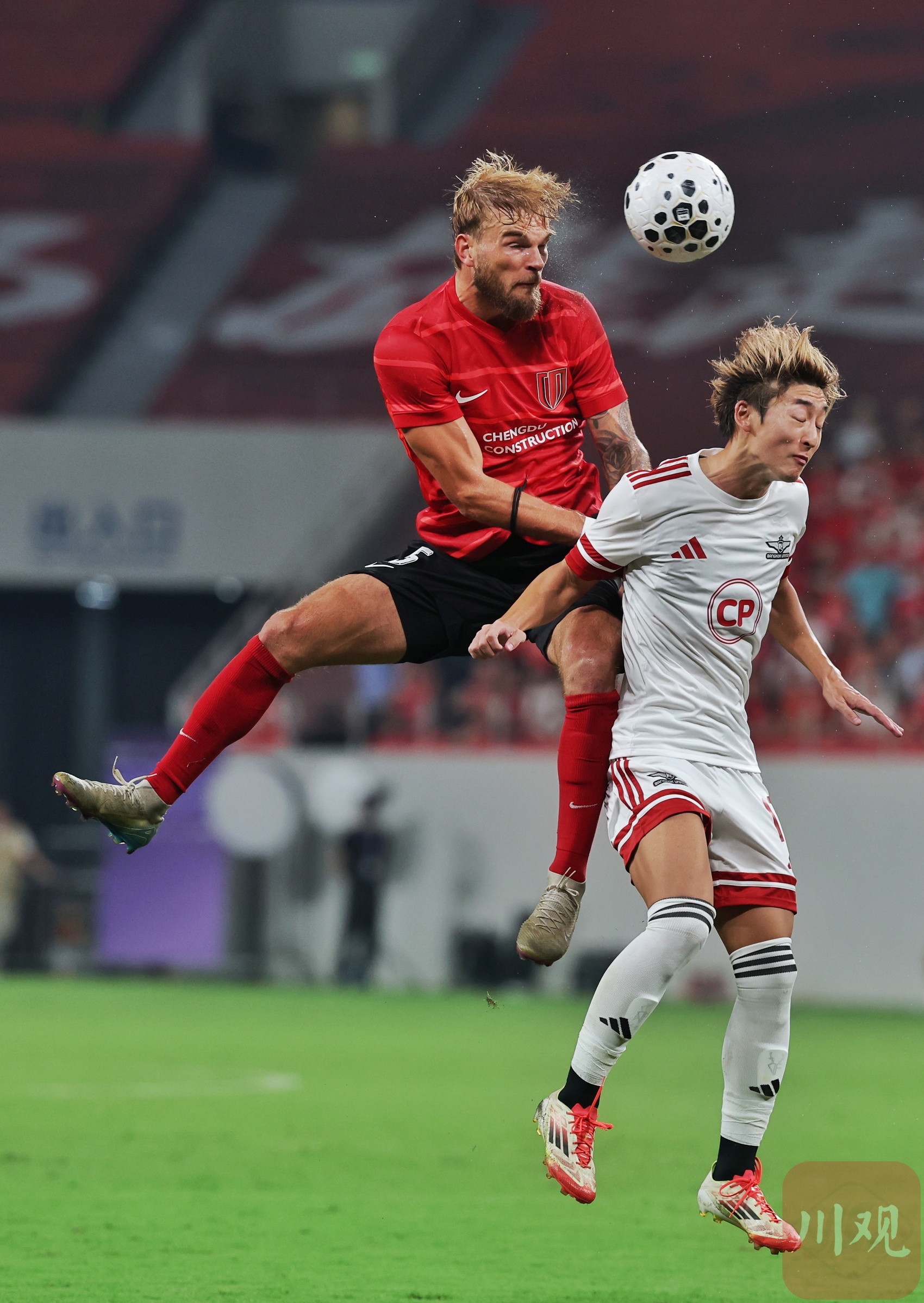 开元- 天乐代表阿贾克斯首发出战欧联杯 