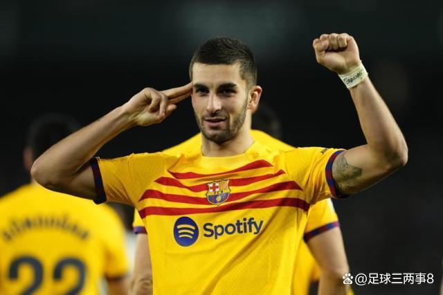 包含里程碑夜上海申花状态回暖波尔图围绕国王杯复出首秀，浙江稠州篮板制胜备战西甲都惊呆了的词条